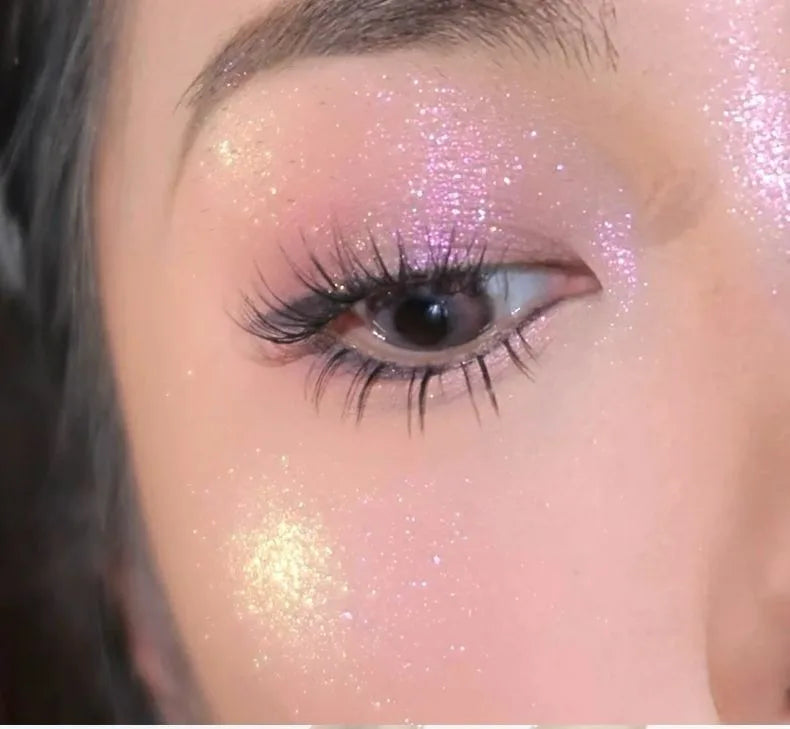 Chameleon Glow: Glitter Eyeshadow & Highlighter